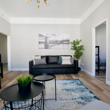 Standard Apartment By Hi5 - Tatra Street بودابست المظهر الخارجي الصورة
