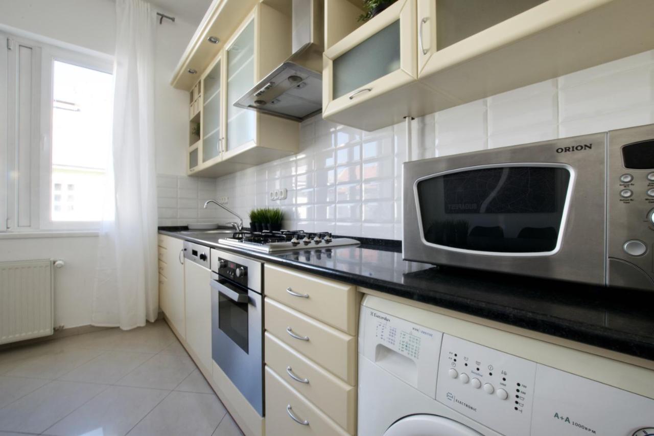 Standard Apartment By Hi5 - Tatra Street بودابست المظهر الخارجي الصورة