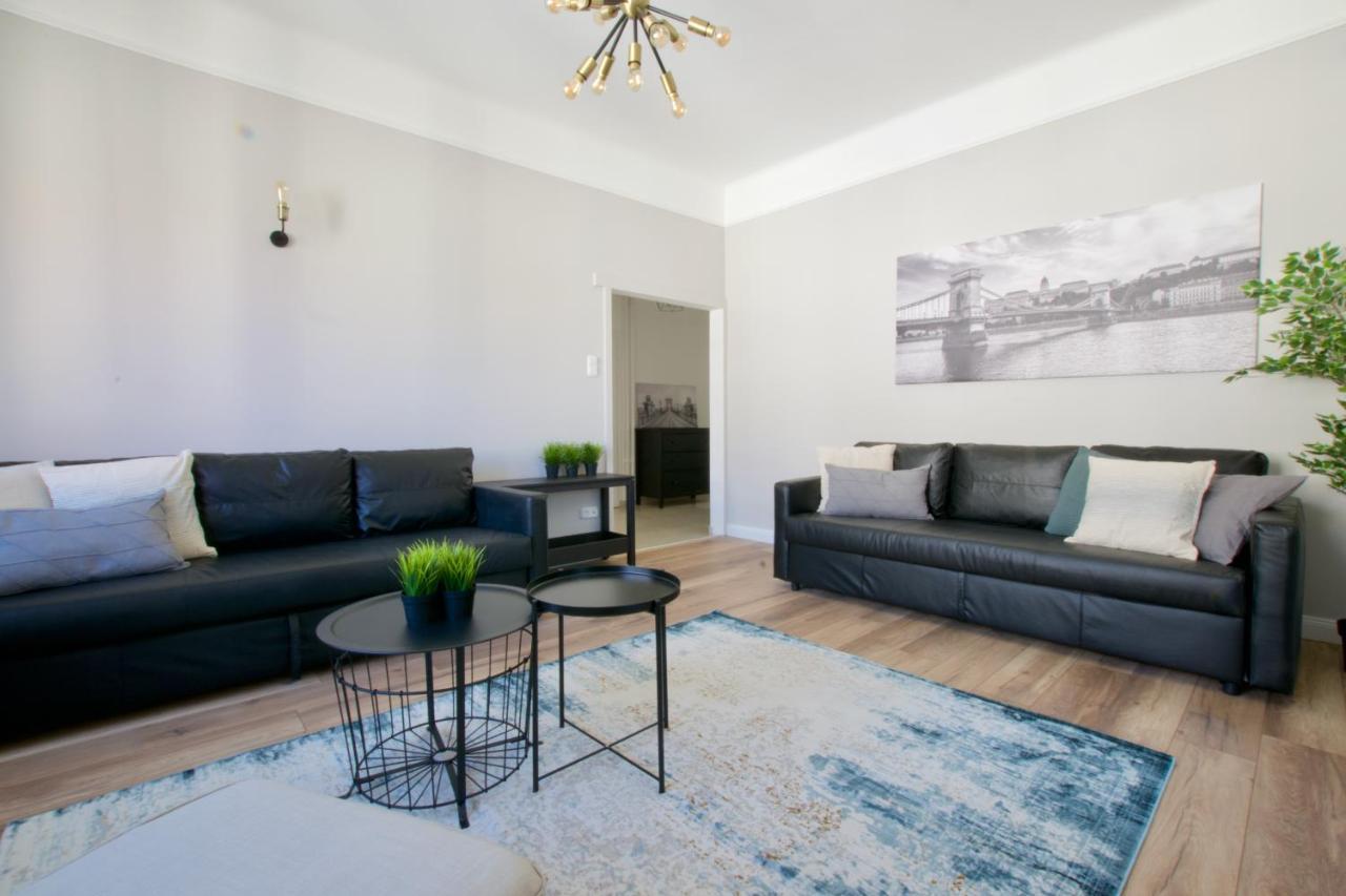 Standard Apartment By Hi5 - Tatra Street بودابست المظهر الخارجي الصورة